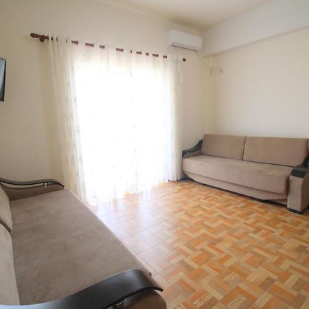 Doka Center Apartments Sarandë Esterno foto
