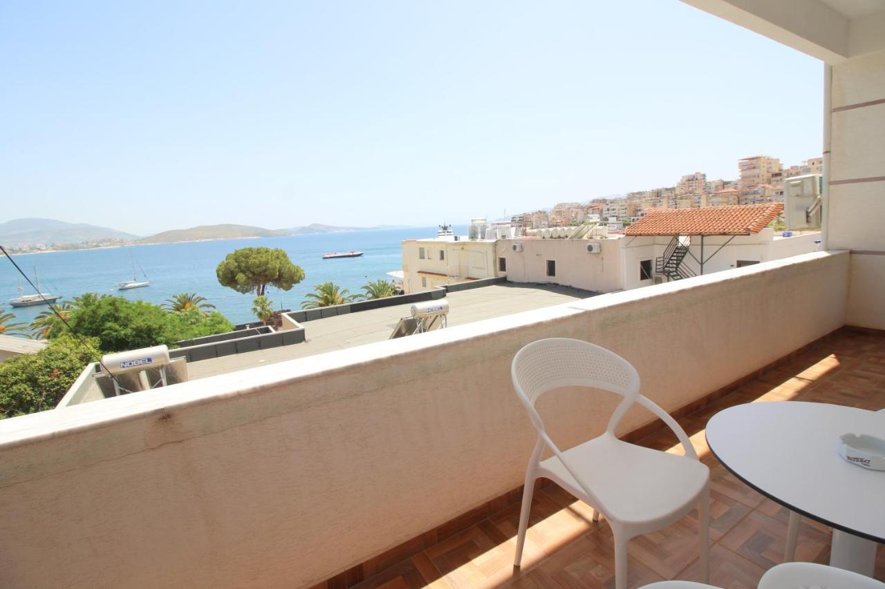 Doka Center Apartments Sarandë Esterno foto