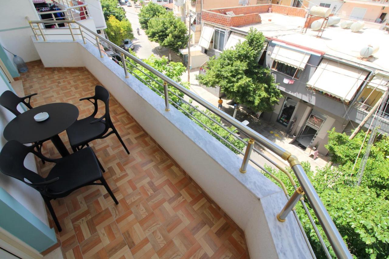 Doka Center Apartments Sarandë Esterno foto