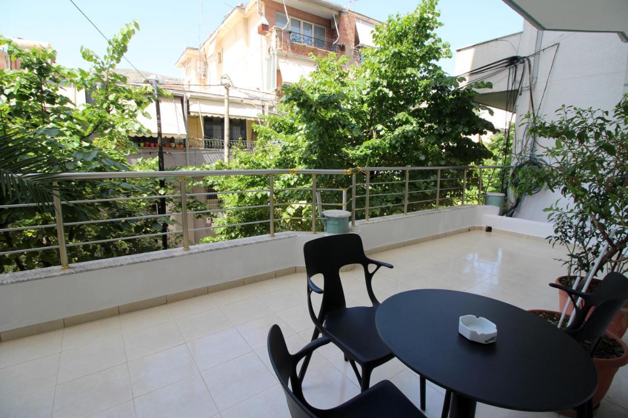 Doka Center Apartments Sarandë Esterno foto